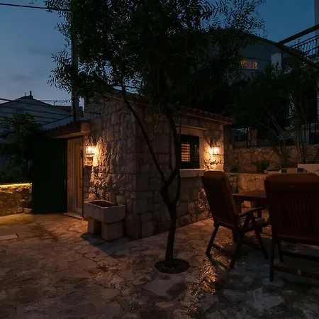 Apartment Larsen
