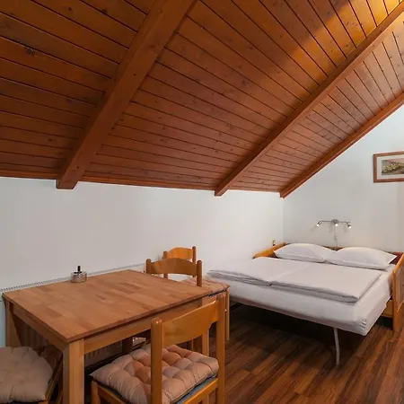 Apartment Larsen